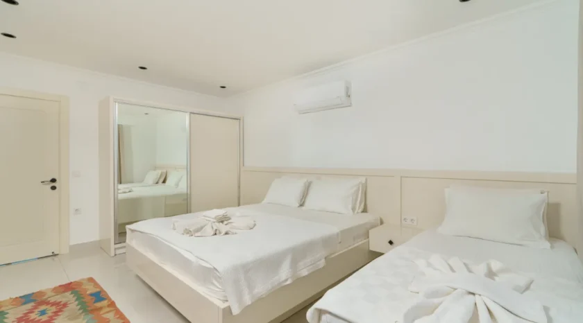 Gul Suite 3