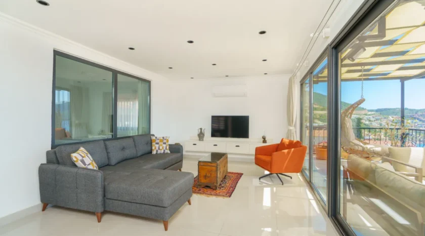 Gul Suite 6