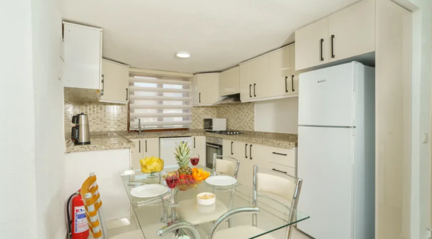 Gul Suite 9