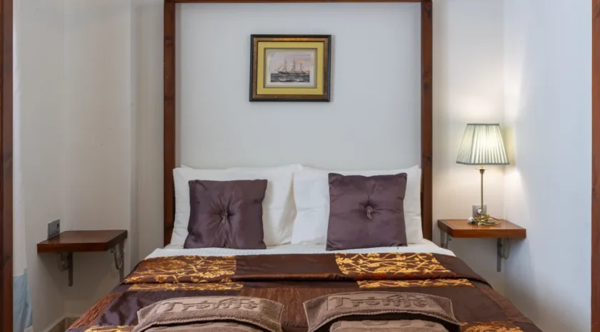chocolate_blues_truffle_apartments-16
