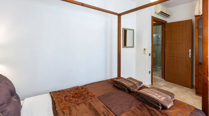 chocolate_blues_truffle_apartments-17