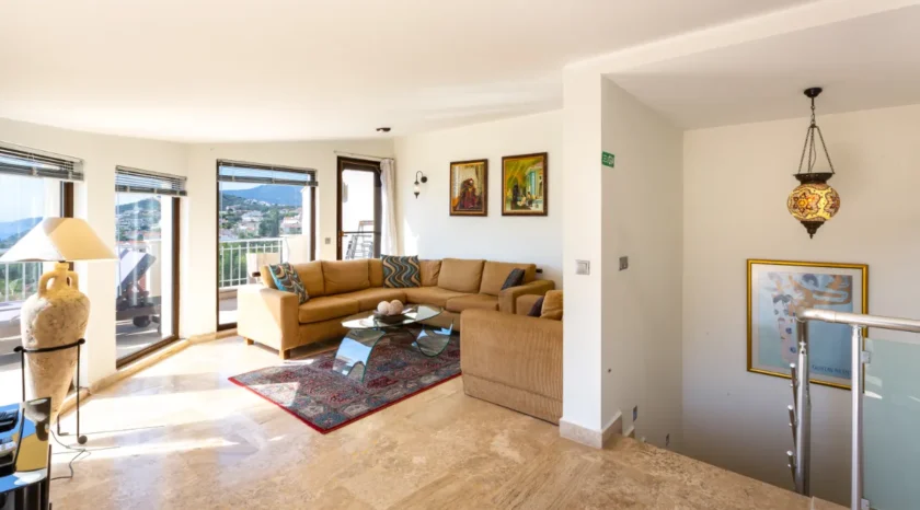 chocolate_blues_truffle_apartments-20
