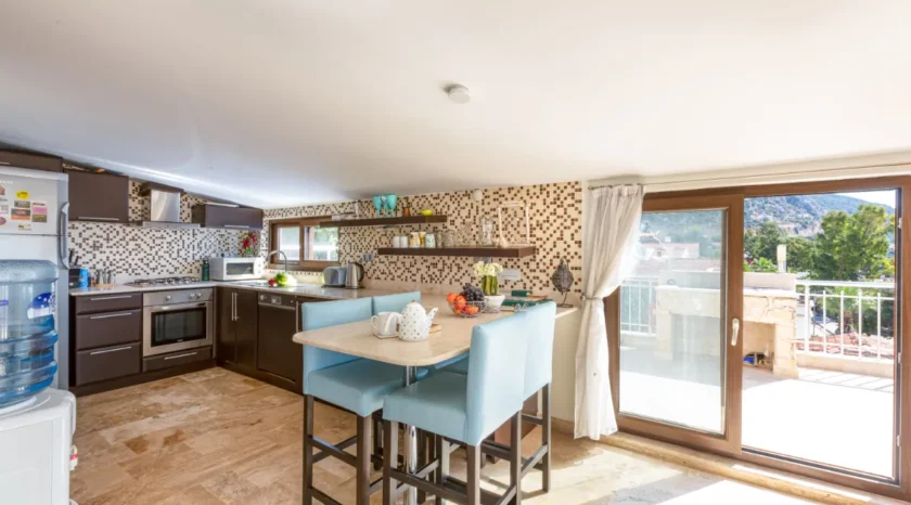 chocolate_blues_truffle_apartments-28