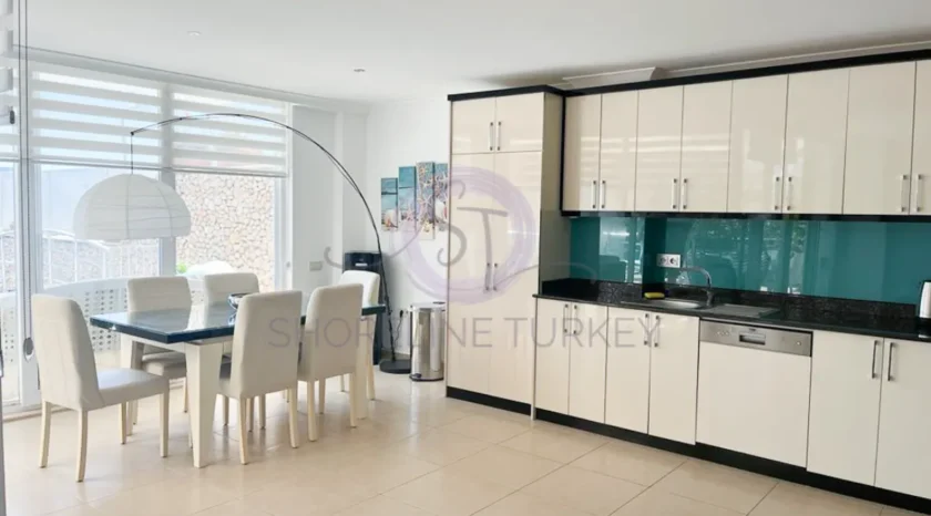 MarieVilla_ShorelineTurkey031